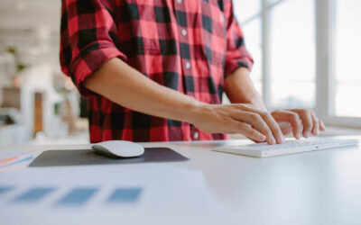 4 Exercises to help maximize the benefits of your standing desk